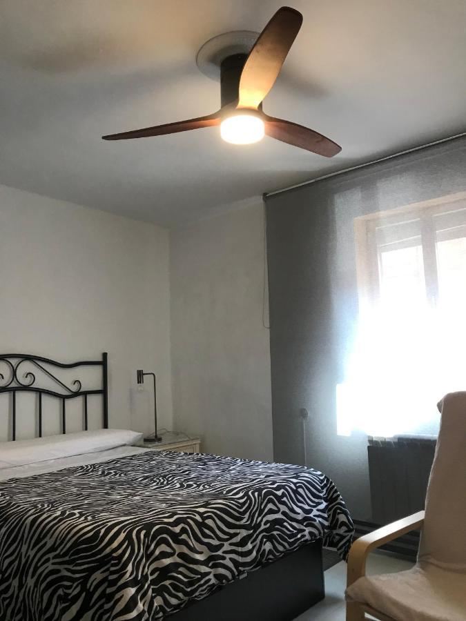 Appartamento Apartamento Casa Edurne Valladolid Esterno foto